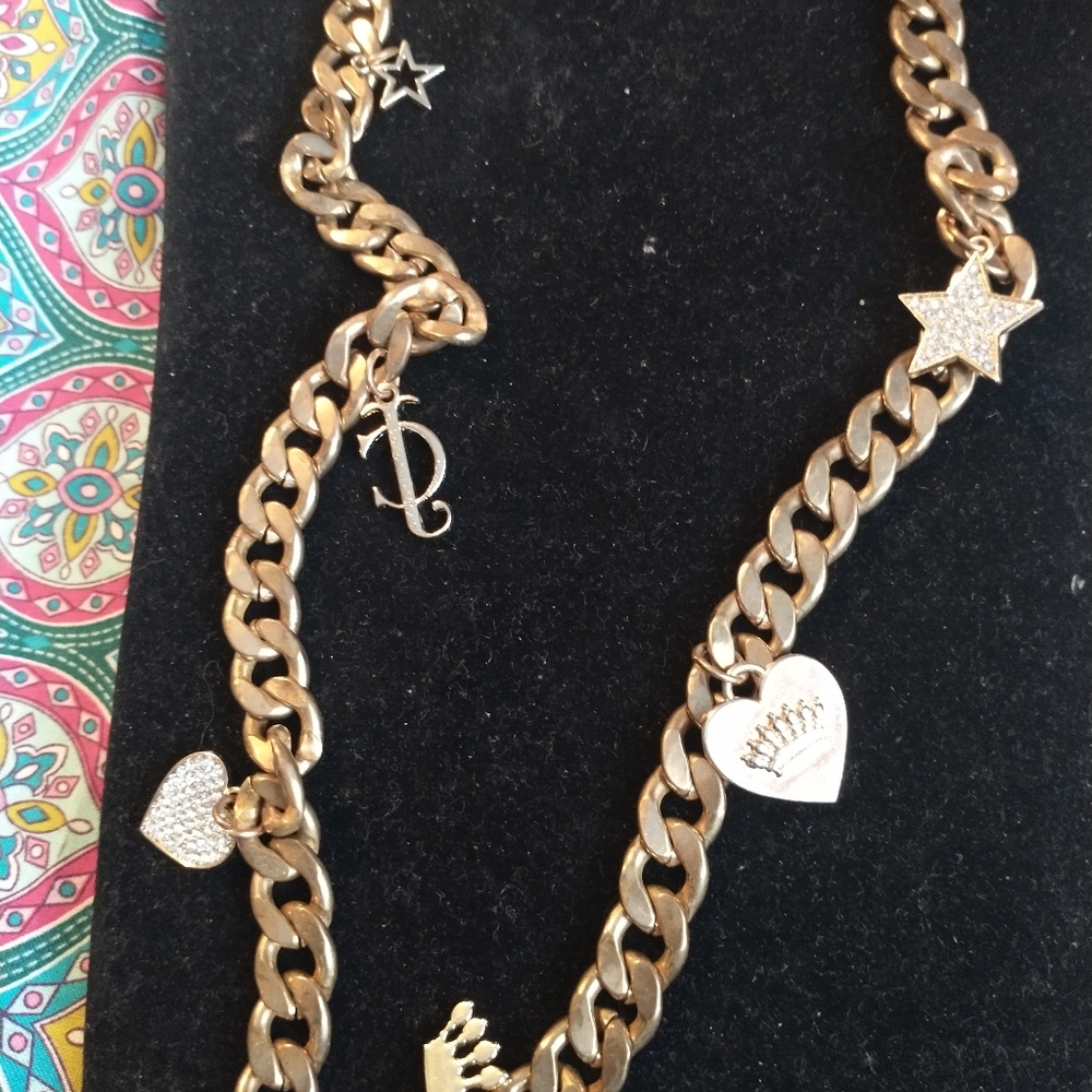 Charming And Delightful Juicy Couture Chain Belt. View 3